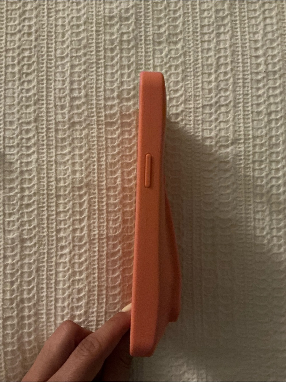 RHODE Peach Silicone Phone Case - Picture 5 of 6